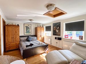 Photo 8- click for photo gallery